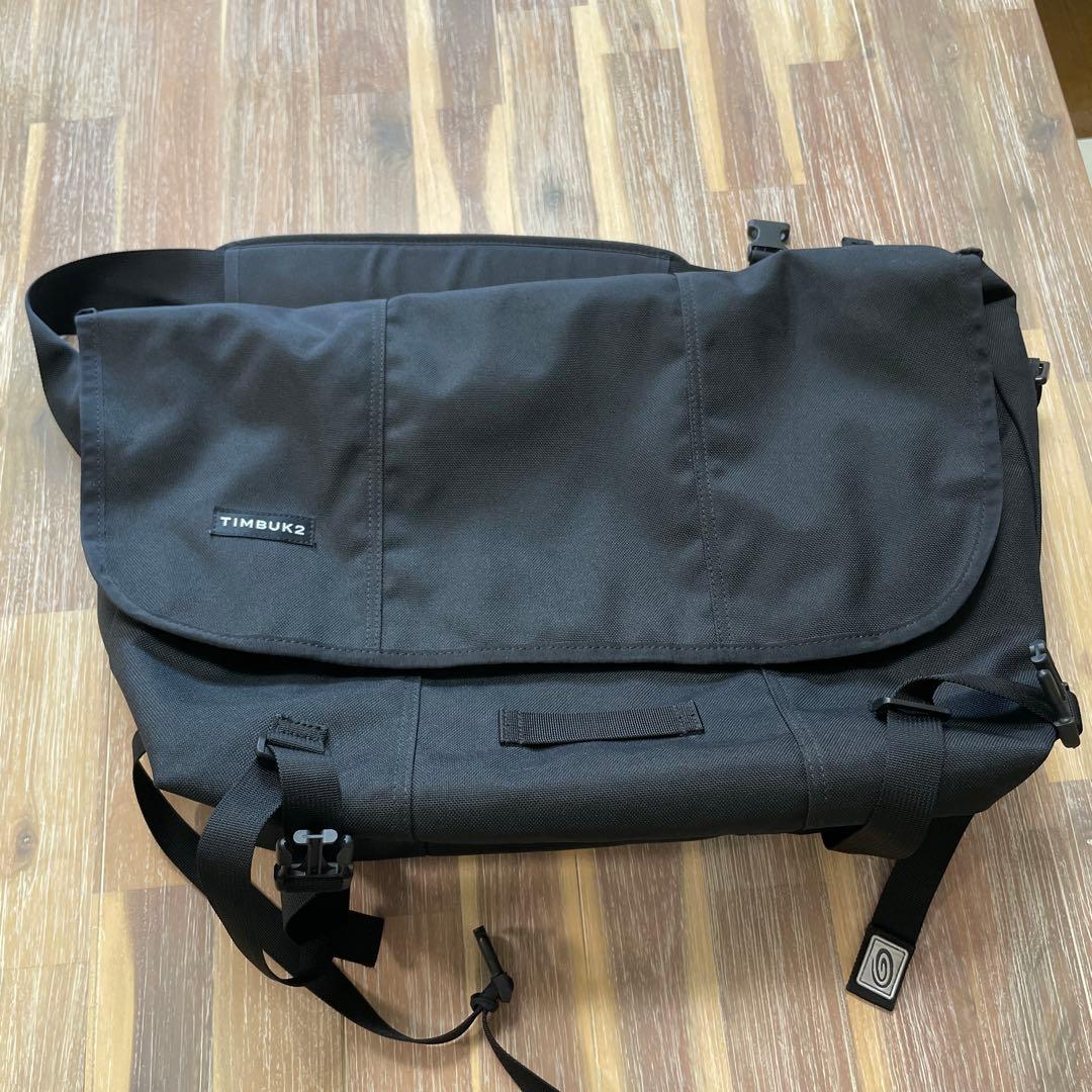TIMBUK2 ブラック メッセンジャーバッグ Timbuk2 Classic Messenger Bag, Jet Black, X-Small : タクトショップ