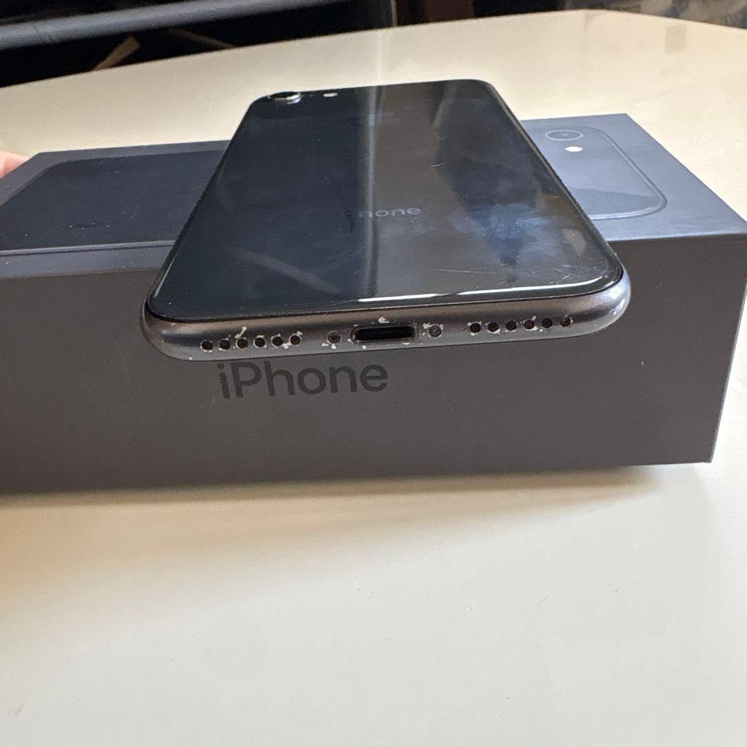 Apple iPhone 8 スペースグレー 本体 箱付き - メルカリ