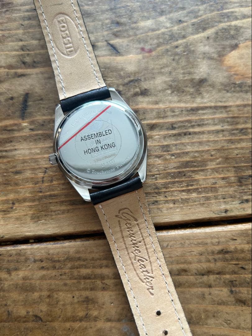 《新品、希少》フォッシル製・ナイトメアビフォアクリスマス 腕時計　電池交換済み