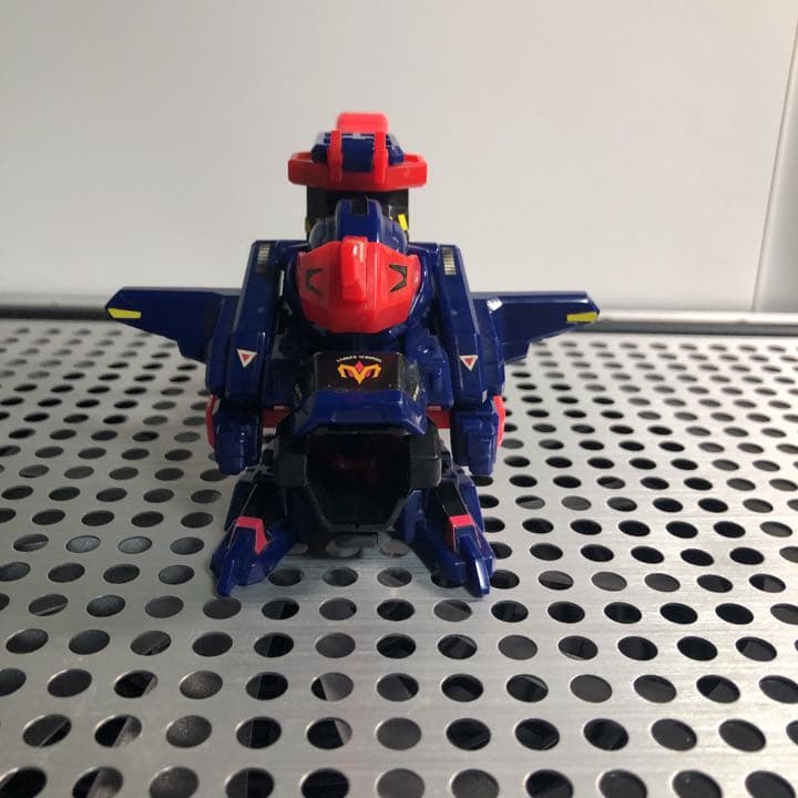 スーパービーダマン スティンガースコーピアス+スマッシュトリガーコア