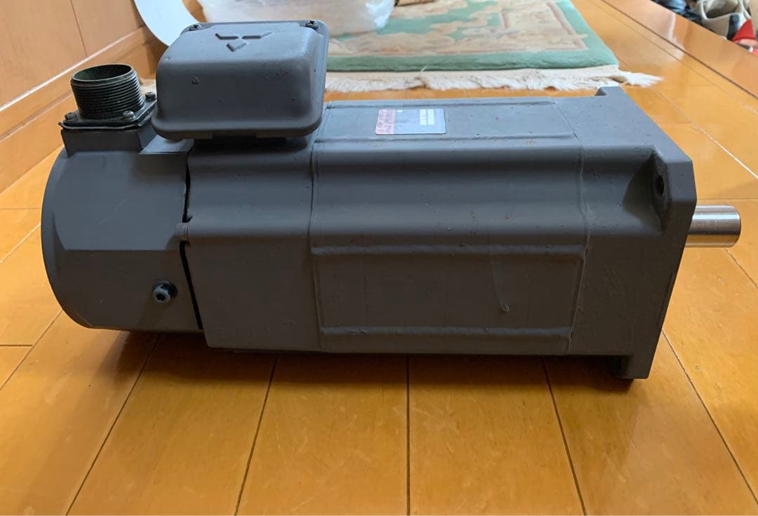 新品未使用 三菱ACサーボモーターHAーSA152  1.5KW