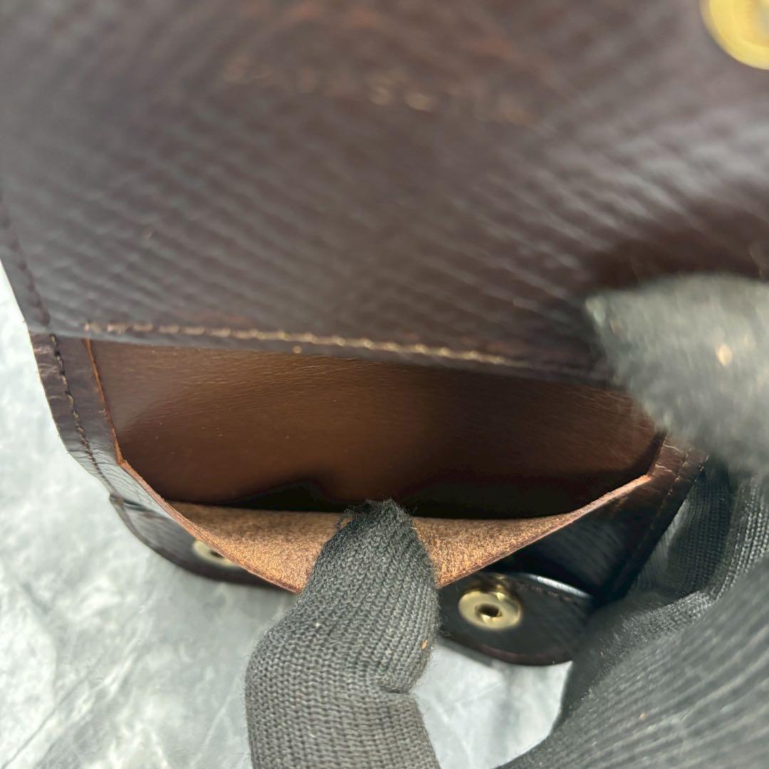 美品✨ワイルドスワンズ M3-PARM ESD CH 二つ折り財布 - メルカリ