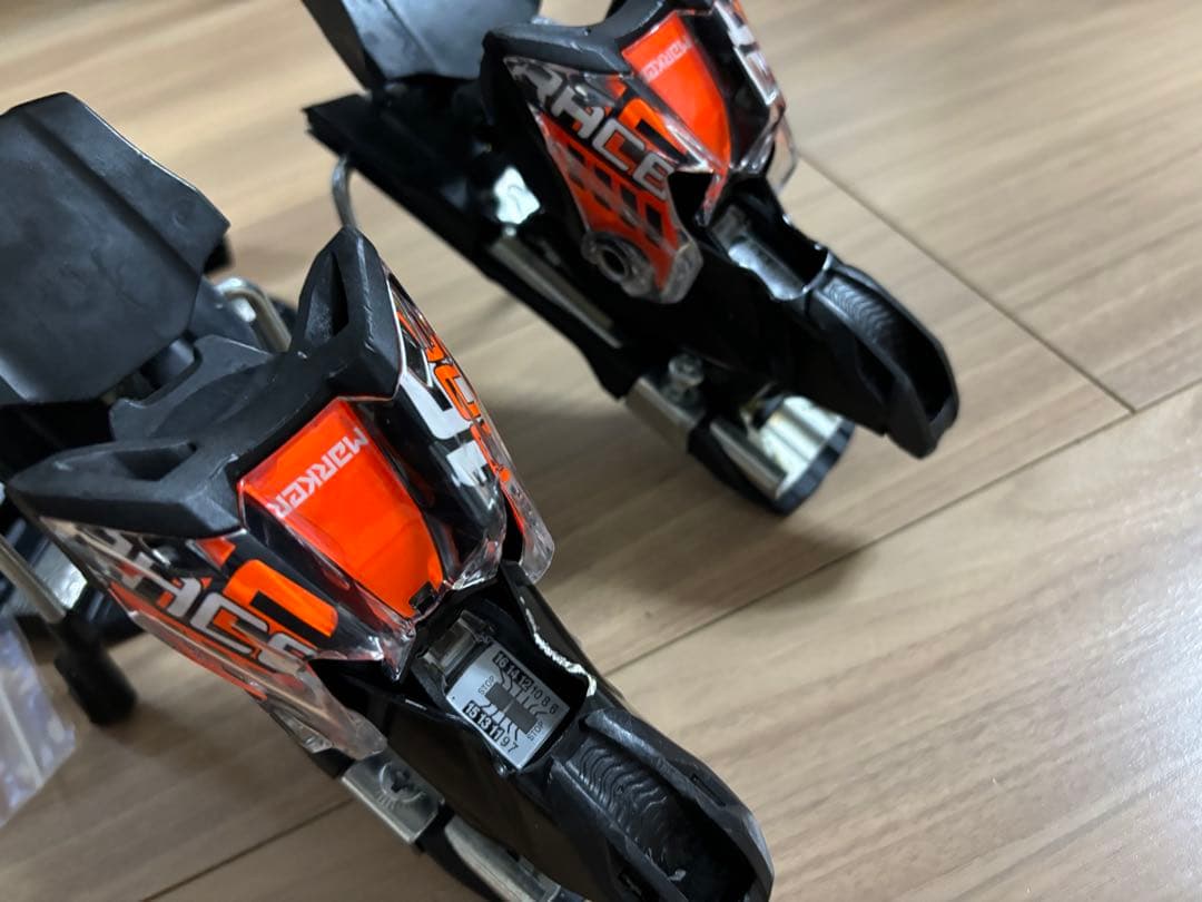☆美品☆マーカー コンプ16 スキー ビンディング 選手 SAJ デモ