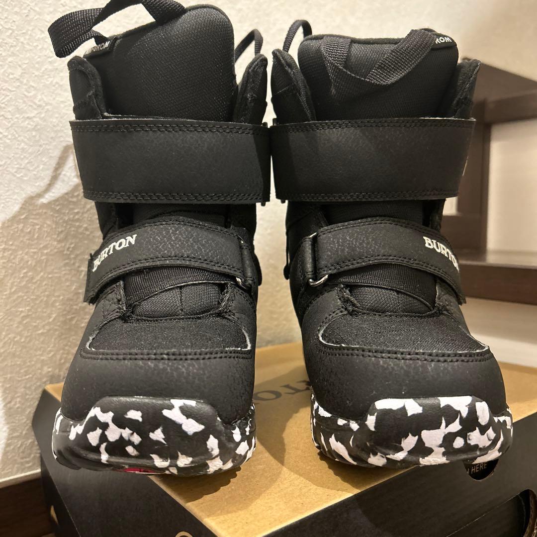 《mao》BURTON スノーボードブーツ 11c