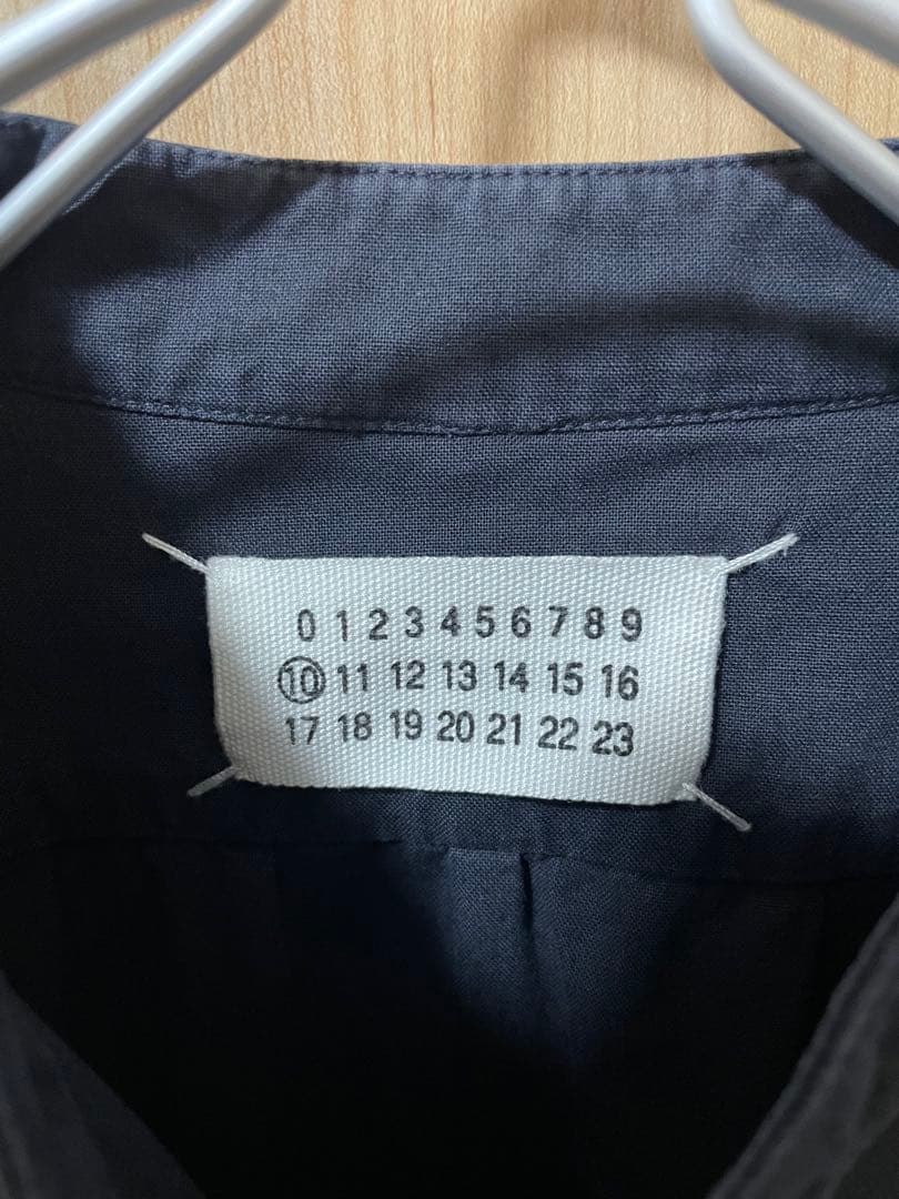 マルタンマルジェラ バンドカラーシャツ ブラック Mサイズ ここのえ