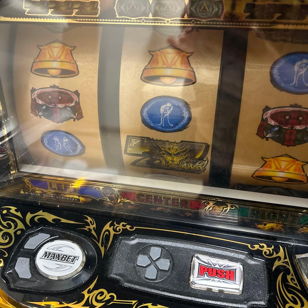 実機　パチスロ　スロット　牙狼　守りし者　レス　５号機　GARO