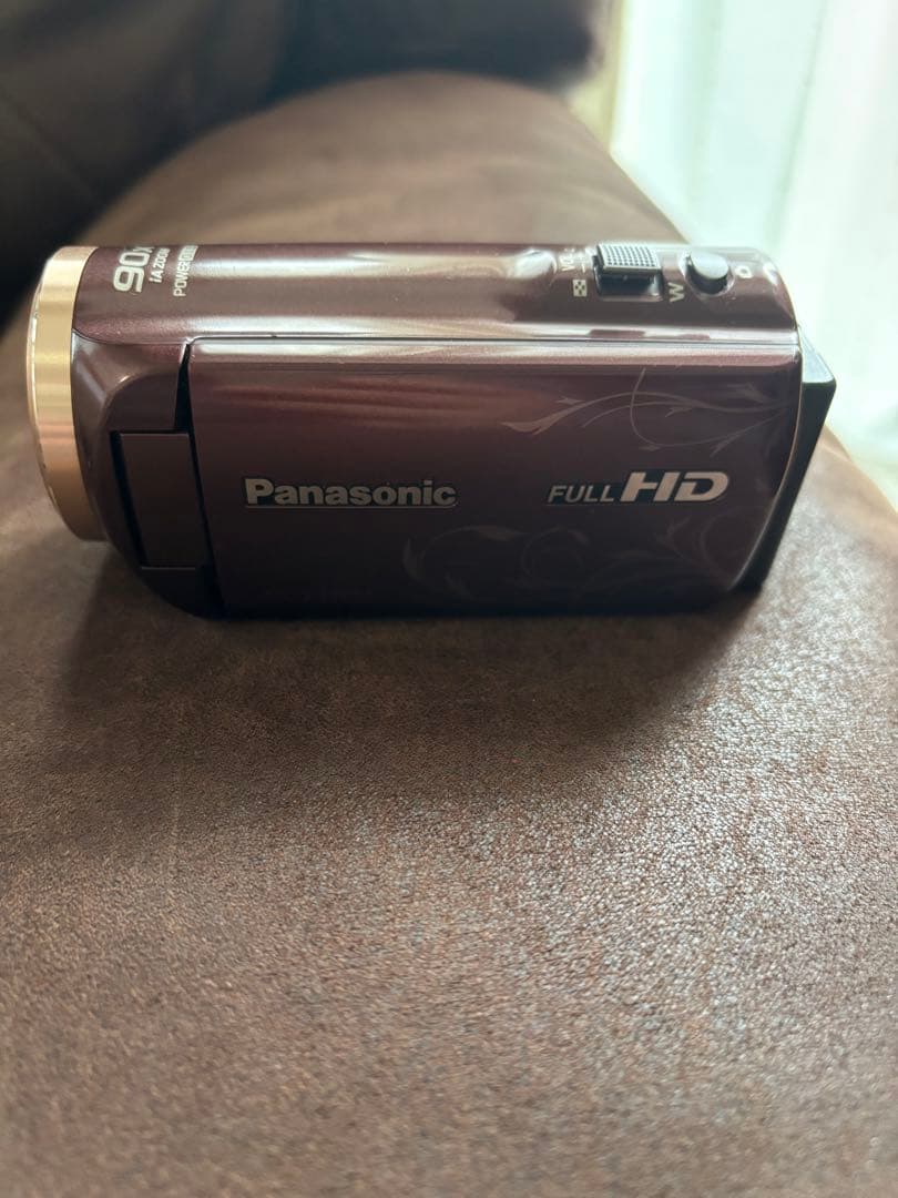 Panasonic HC-Ｖ330MフルHDビデオカメラ 本体 Amazon.co.jp限定オリジナルデザインモデル「Panasonic デジタル