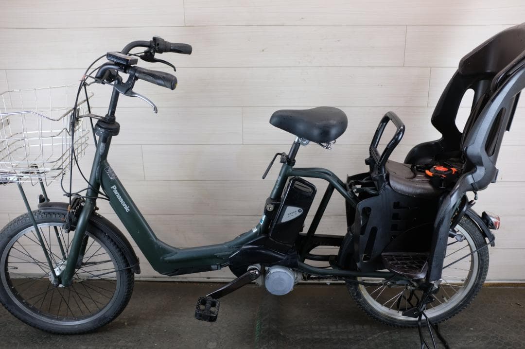 パナソニック　ギュットアニーズ　20インチ3段　13.2Ah（5点灯）充電器あり