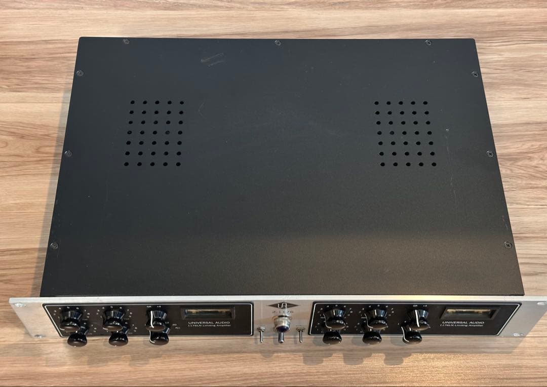 Universal Audio 2-1176 デュアル FET コンプレッサー - メルカリ