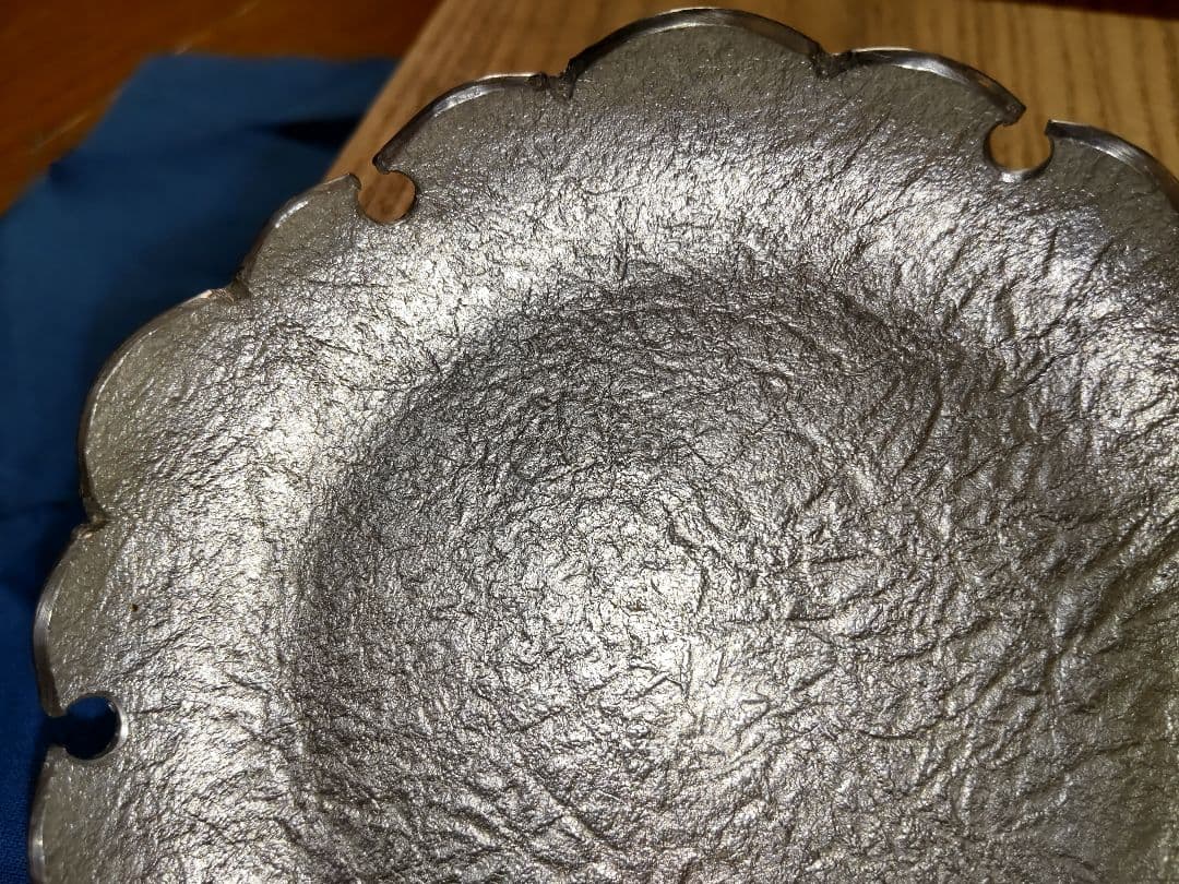 清課堂 鋳銅【竹に雀】香立＆錫【石目雪輪】皿 共箱付属 - メルカリ