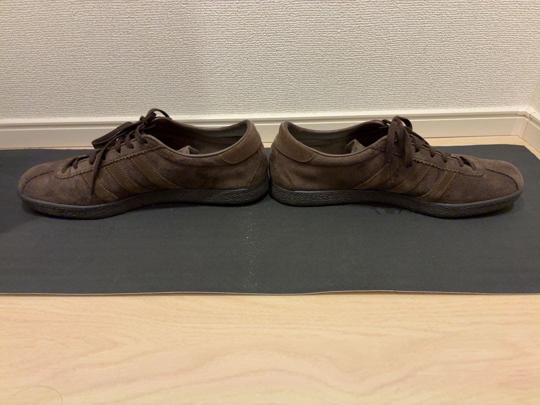 24時間以内発送　アディダス　タバコグルーエンダークブラウン　26.5cm