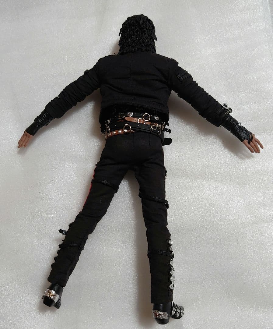 土日限定値下げ ホットトイズ マイケル・ジャクソン 1/6 フィギュア