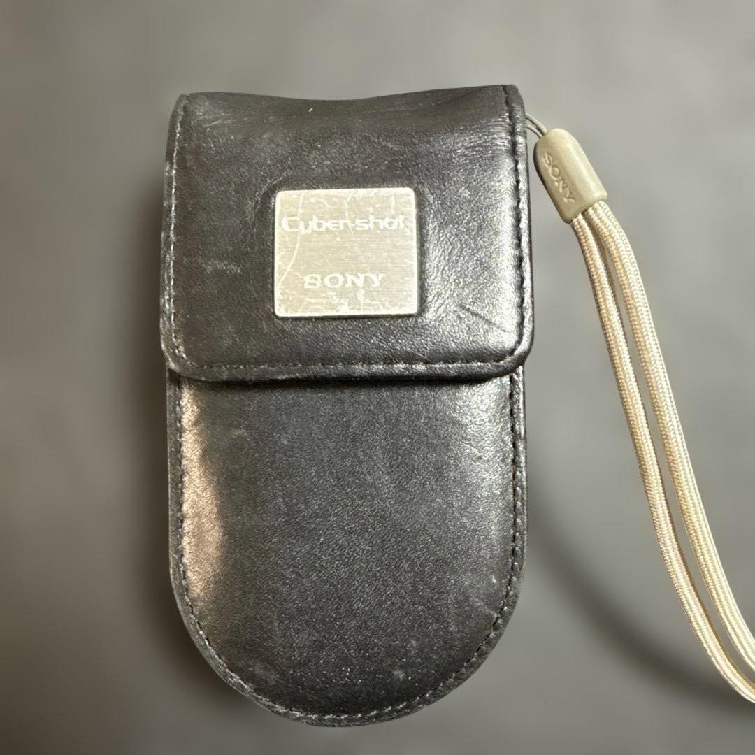 デジタルカメラ SONY Cyber-shot DSC-P150 7.2MP