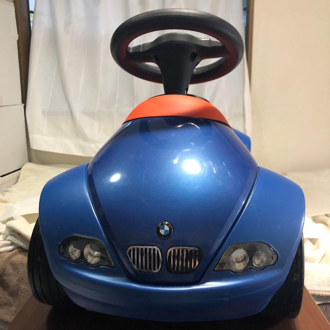 BMWの子供用足蹴り車 - メルカリ