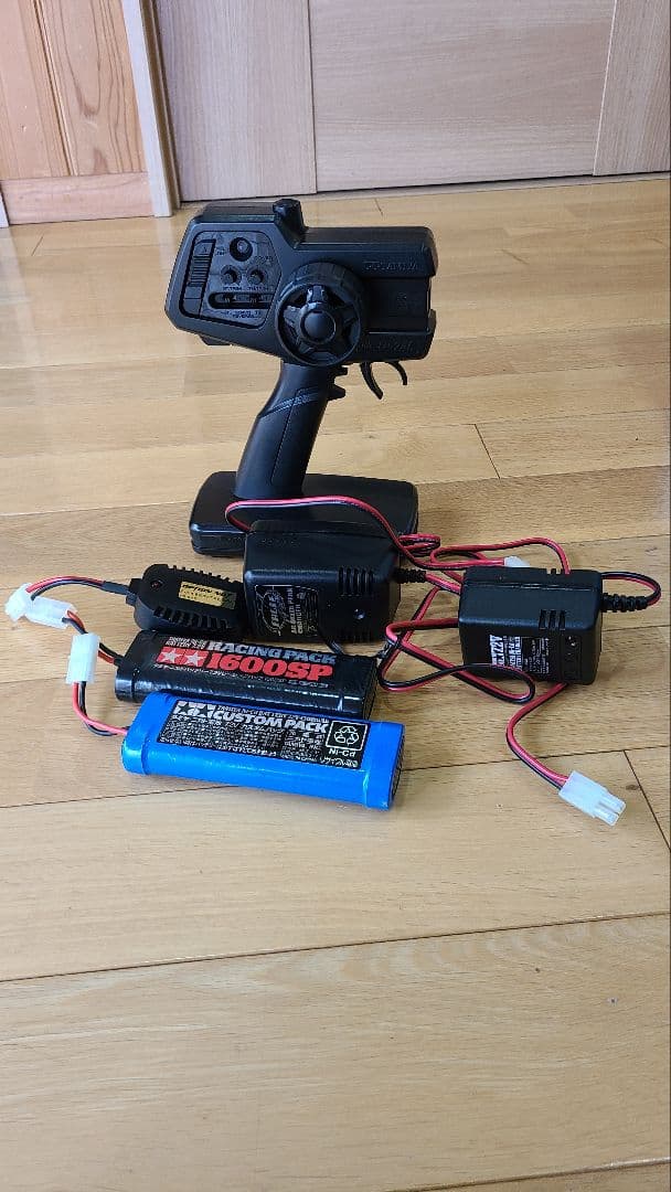 タミヤ　XB ホーネット一式セット ラジコンカー　1/10