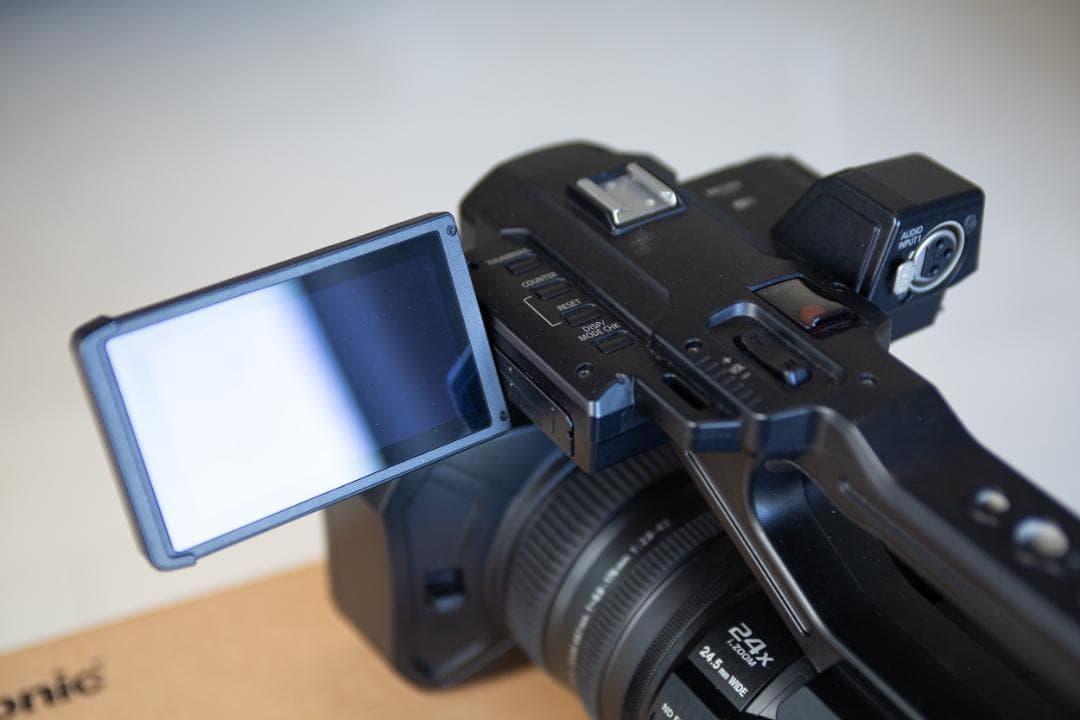 Panasonic HC-X20-K 業務用ビデオカメラ 通電時間38h - メルカリ