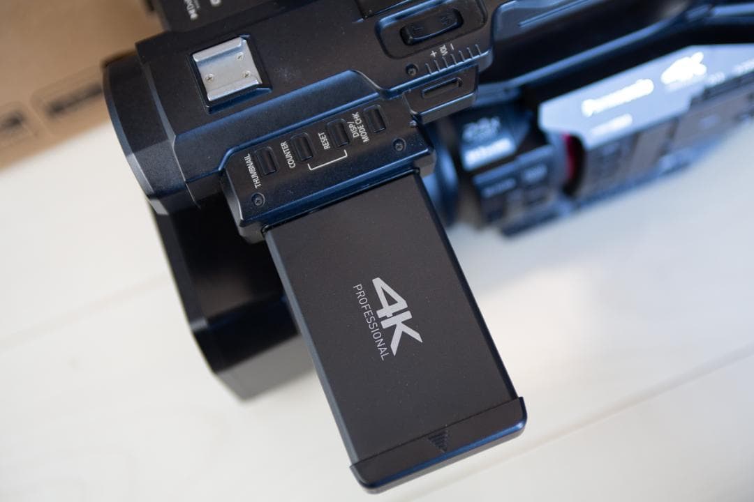 Panasonic HC-X20-K 業務用ビデオカメラ 通電時間38h - メルカリ