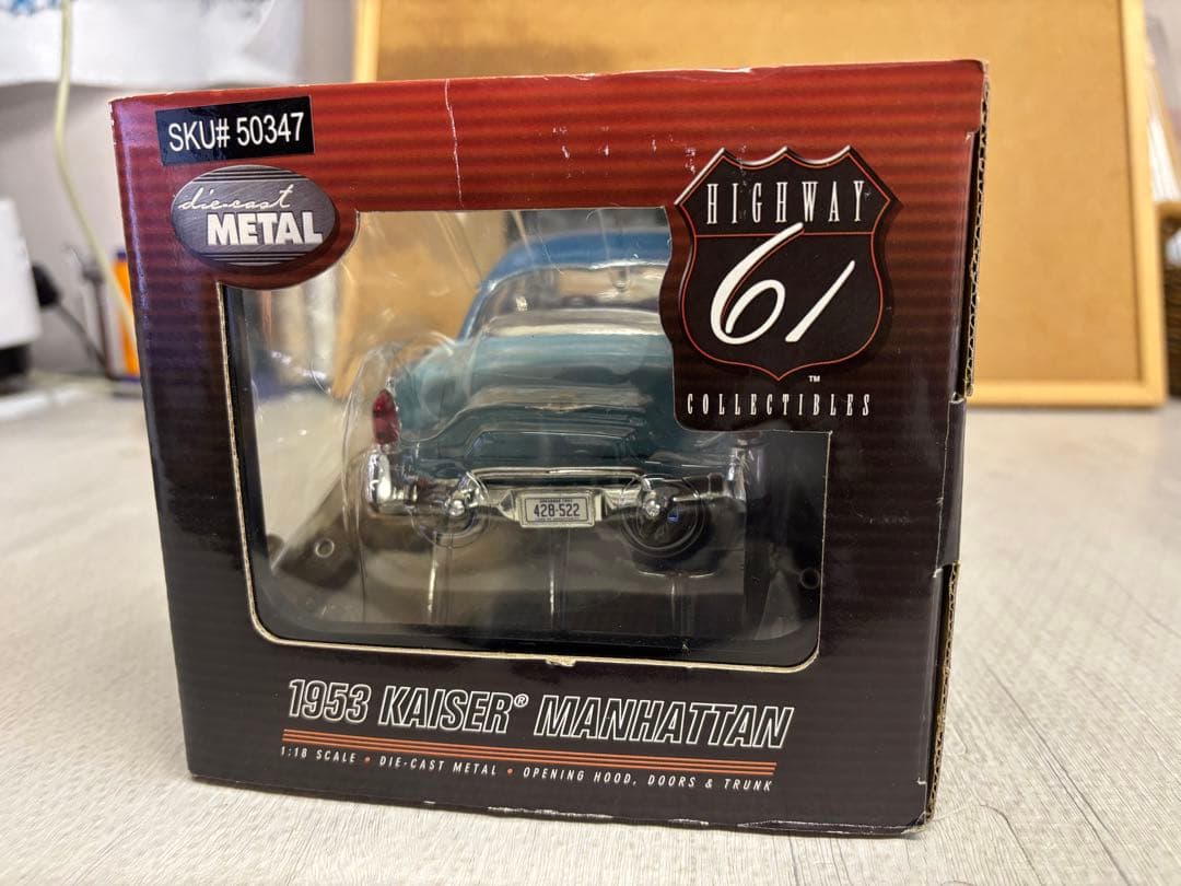1/18 絶版　ミニカー　KAISER MANHATTAN HIGHWAY61