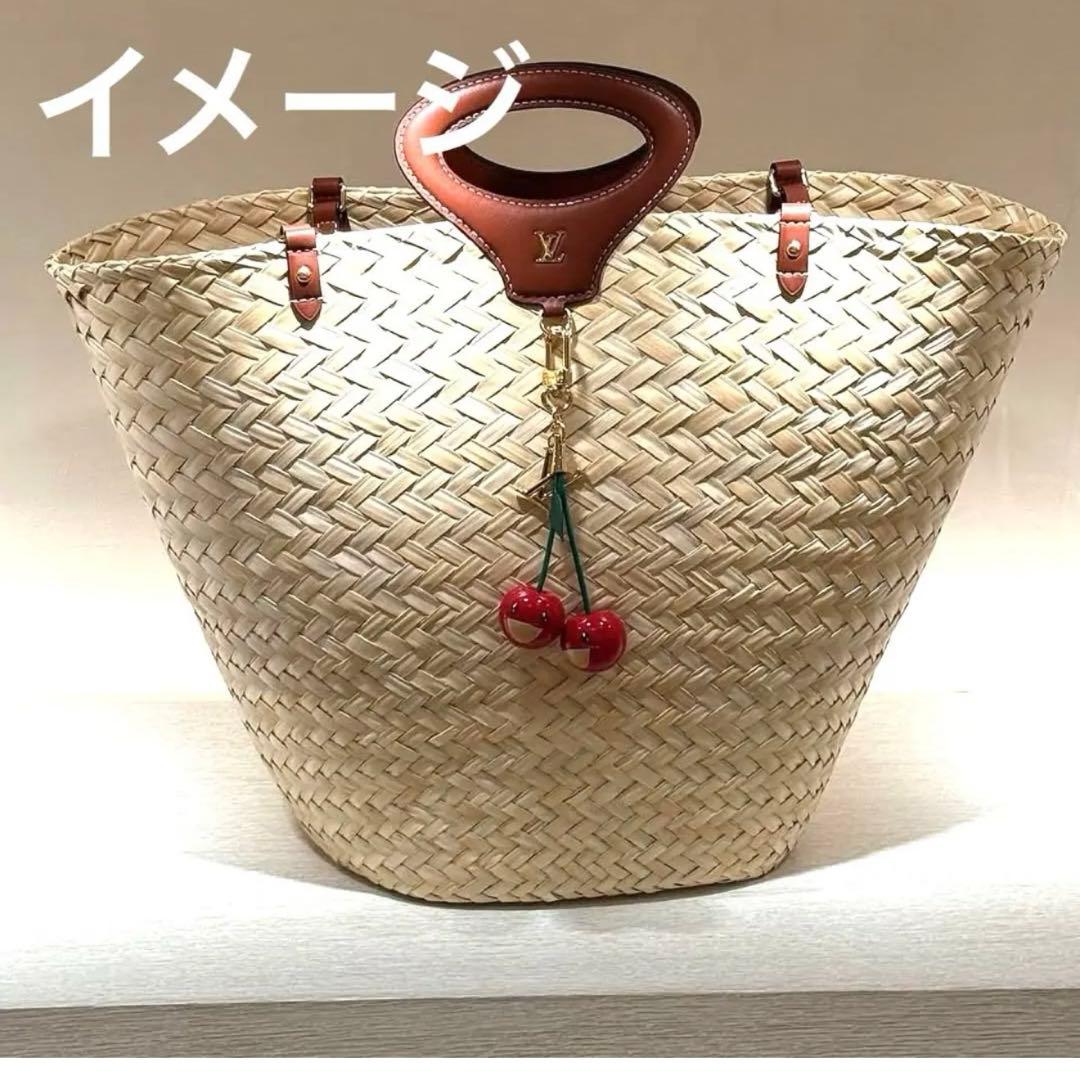 新品未使用♪ 第3章LV × TM バッグチャーム・チェリー M02476 - メルカリ