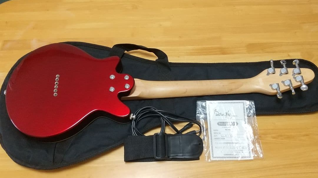 クイーン/ブライアン・メイ ミニ・メイ エレキギター