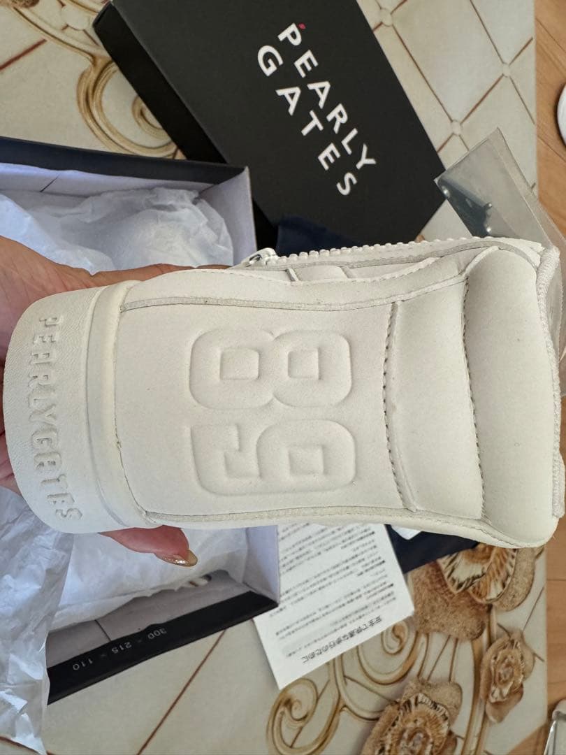 高島屋新品未使用箱袋付PEARLYGATES ホワイト23.5cm¥14000 - メルカリ