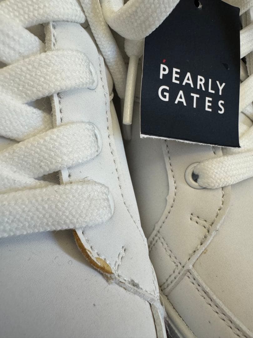 高島屋新品未使用箱袋付PEARLYGATES ホワイト23.5cm¥14000 - メルカリ