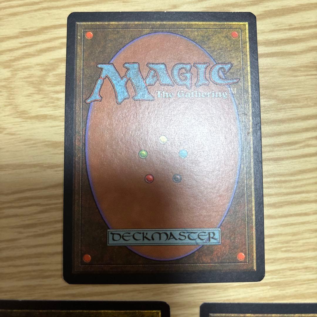 送料込み　浅すぎる墓穴　日本語版１枚、英語版２枚