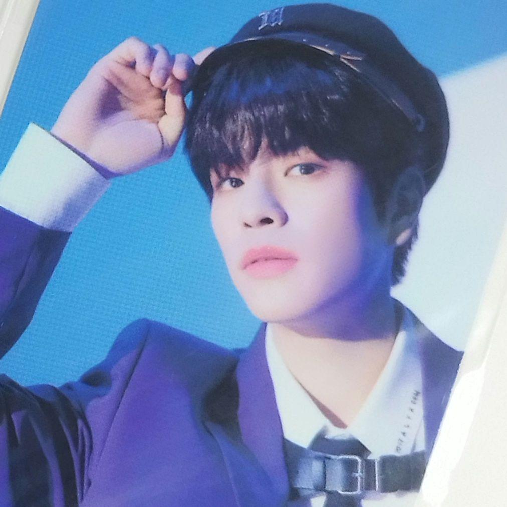 Stray Kids】スキズ トレカ ステッカー 2枚 スンミン① - メルカリ