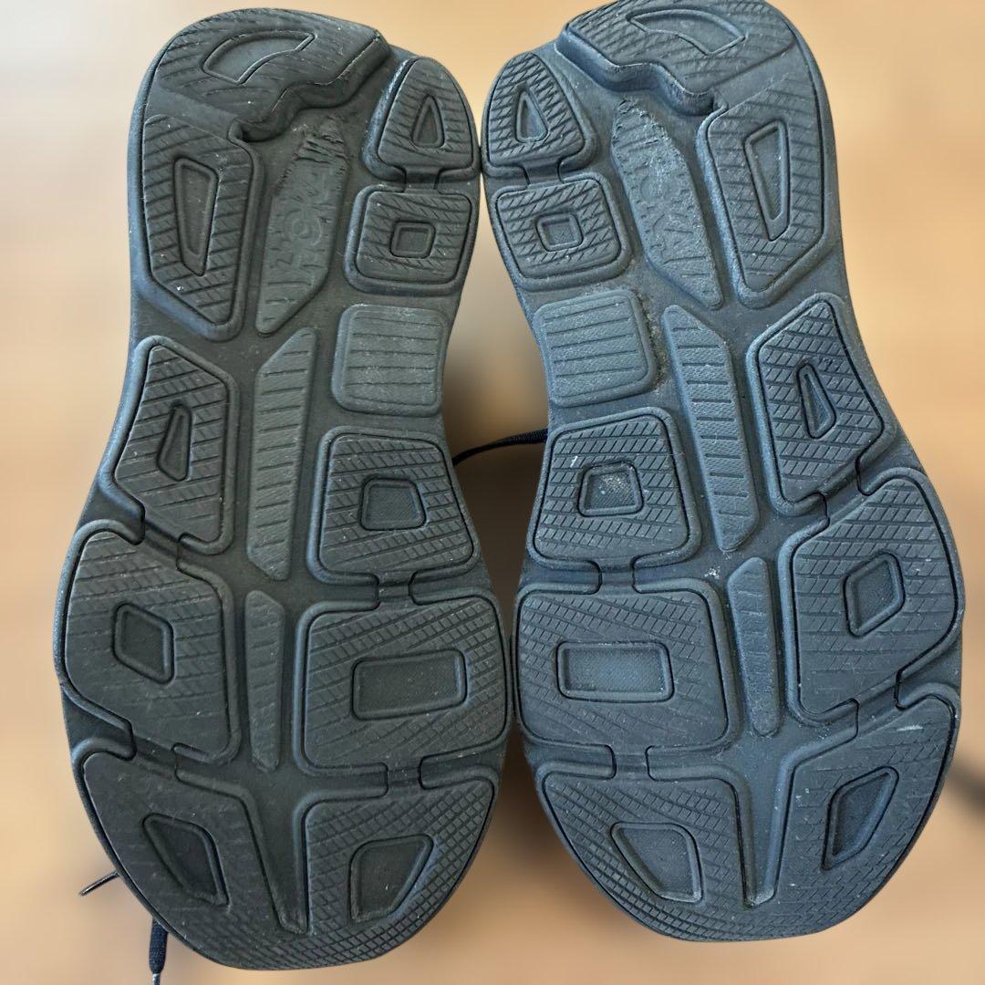 ま*る様 中古 HOKA ONE ONE ボンダイ9ブラック 28.5cm