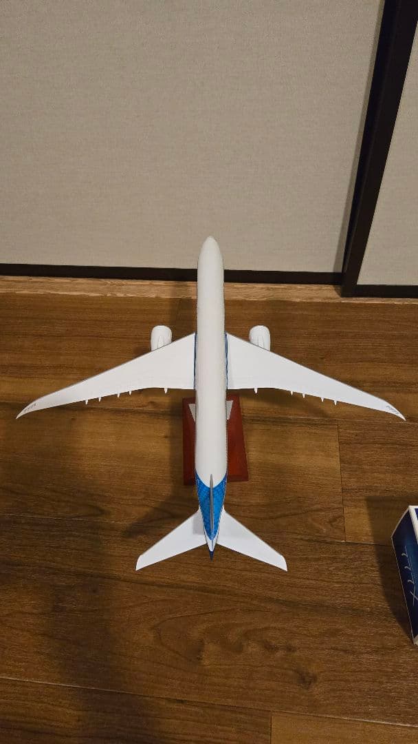 777X 777-9 1/200　ハウスカラー　ボーイング公式　模型