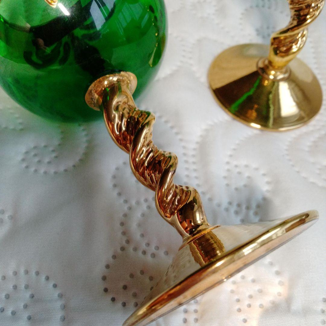 ベネチアングラス✦緑のガラスと金、花模様のワイングラス 2個セット