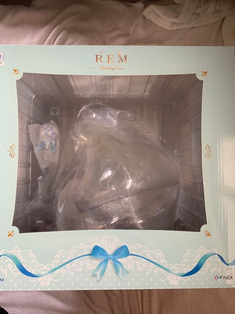 レム ウェディングドレス フィギュア