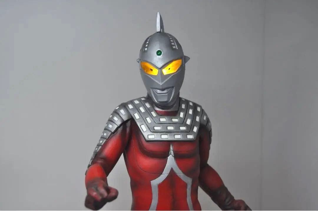 【最終値下げ！】バンプレスト ビックソフビ ウルトラセブン リペイント 電飾