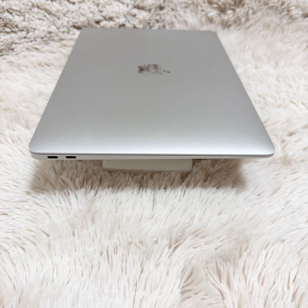 美品】MacBook Air M1 8GB/512GB【充放電38回】 - メルカリ