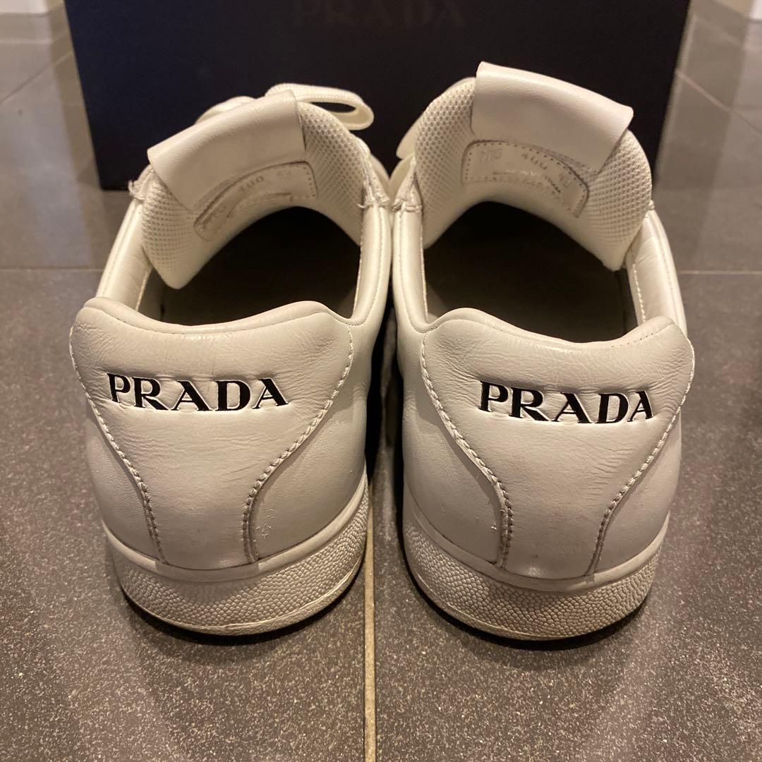 PRADA MILANO ホワイトスニーカー　28〜28.5cm 43