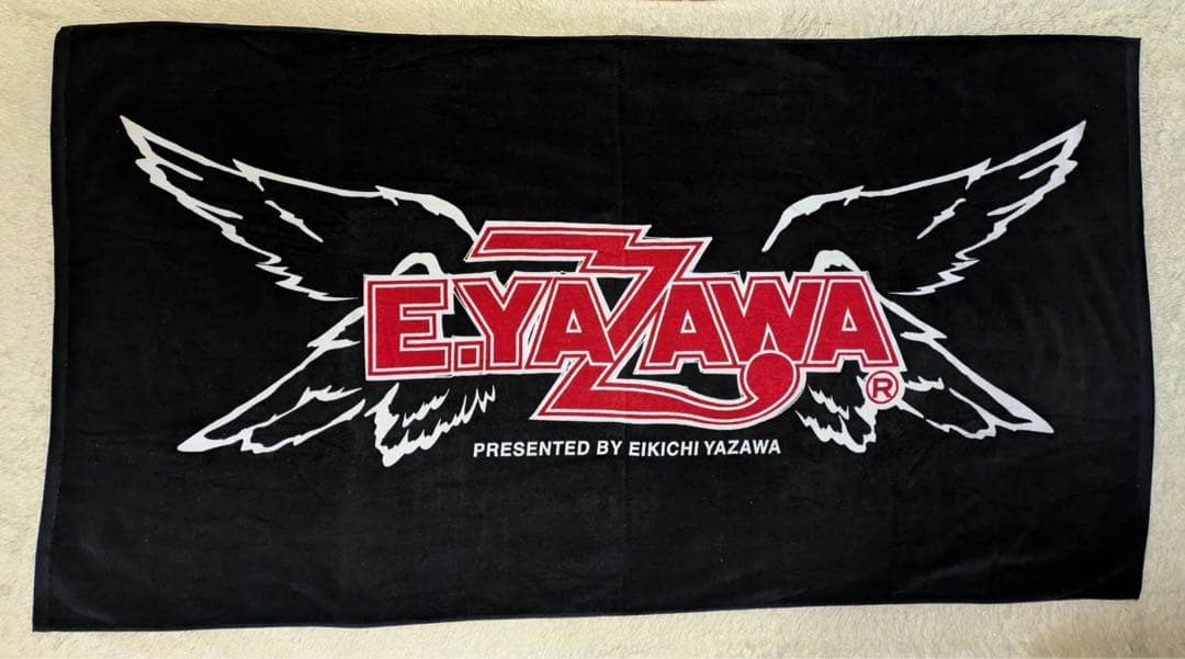 矢沢永吉SBTスペシャルビーチタオル　E.YAZAWA 黒いタオル 翼のロゴ付き