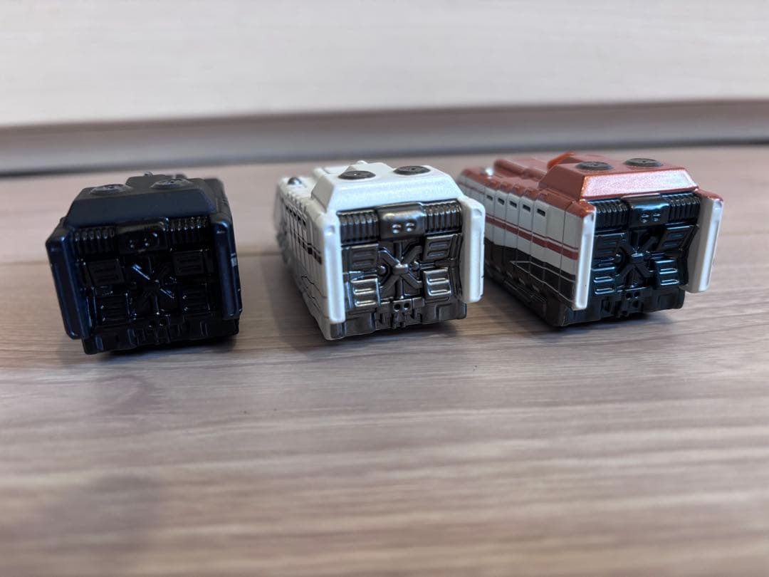 スターツアーズ 東京ディズニーリゾート限定トミカ 3台セット