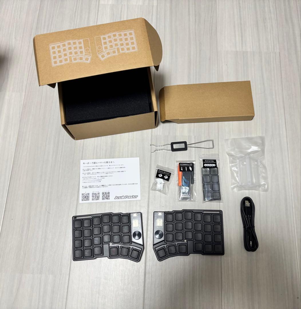 Cornix LP New Black JezailFunder 分割キーボード - メルカリ