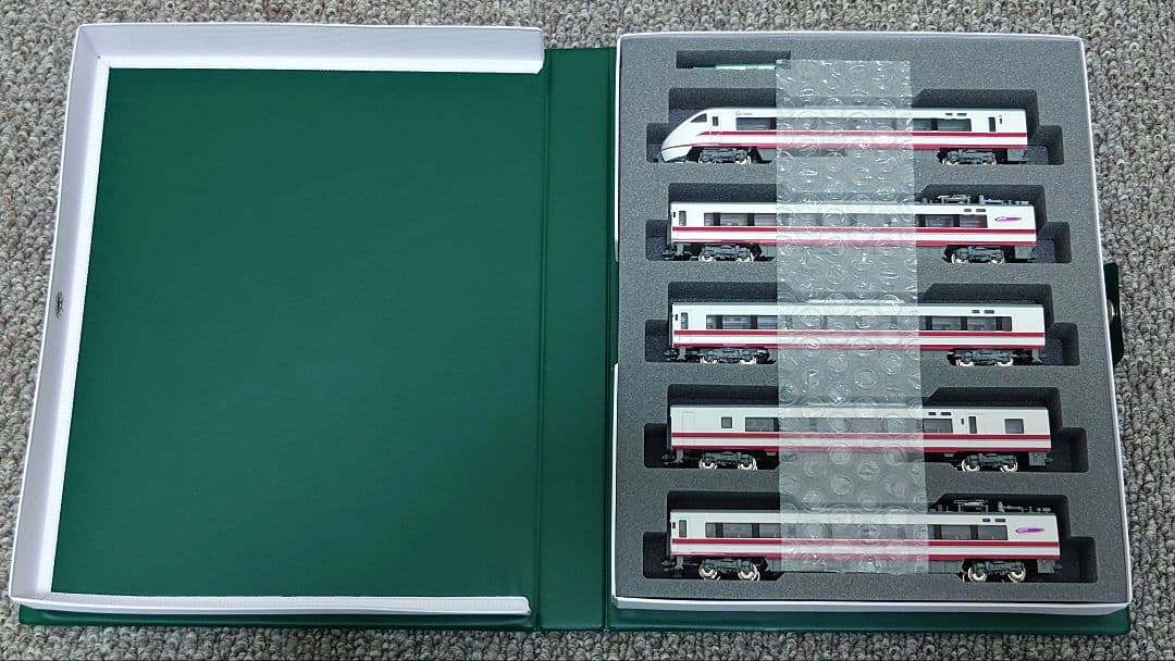 KATO 10-810 北越急行 683系8000番台 9両 セット