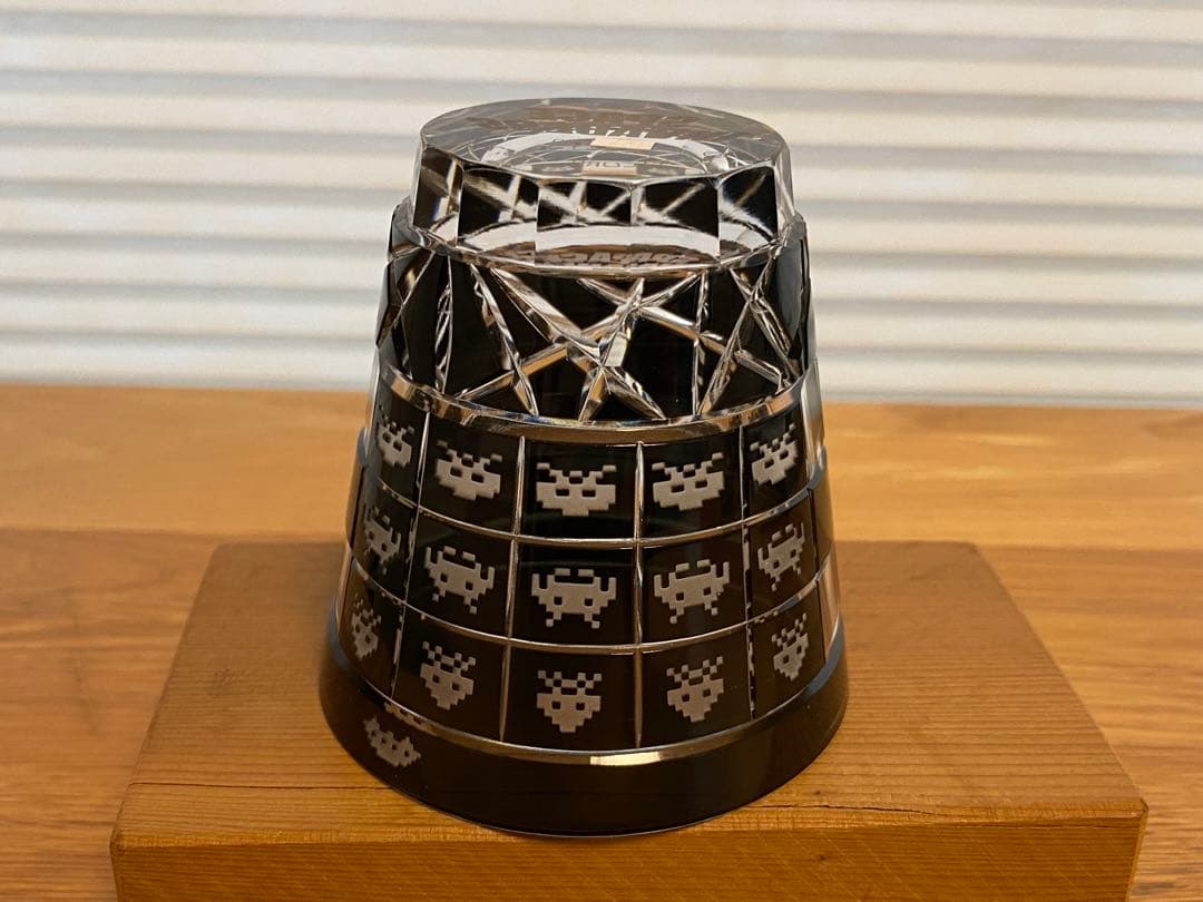 限定制作450点 「スペースインベーダー 45周年 切子 」 江戸切子