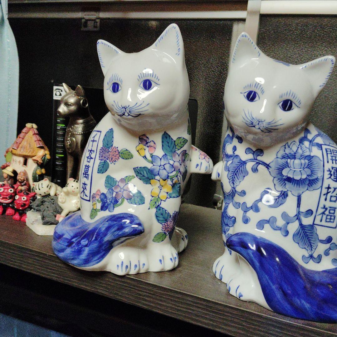 日本の磁器ナニキネコ花柄の陶器製猫の置物 Sanrio