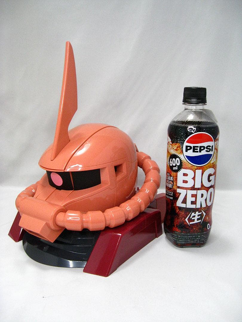 #サンスター文具 #機動戦士ガンダム #シャア専用ザクヘッド #テープカッター