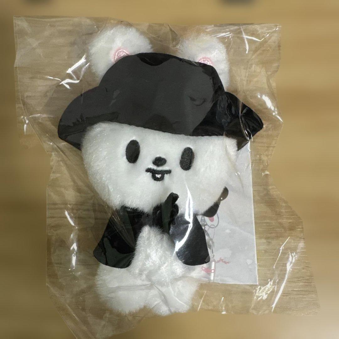 StrayKids スキズ SKZOO COSTUME PLUSH リービット - メルカリ