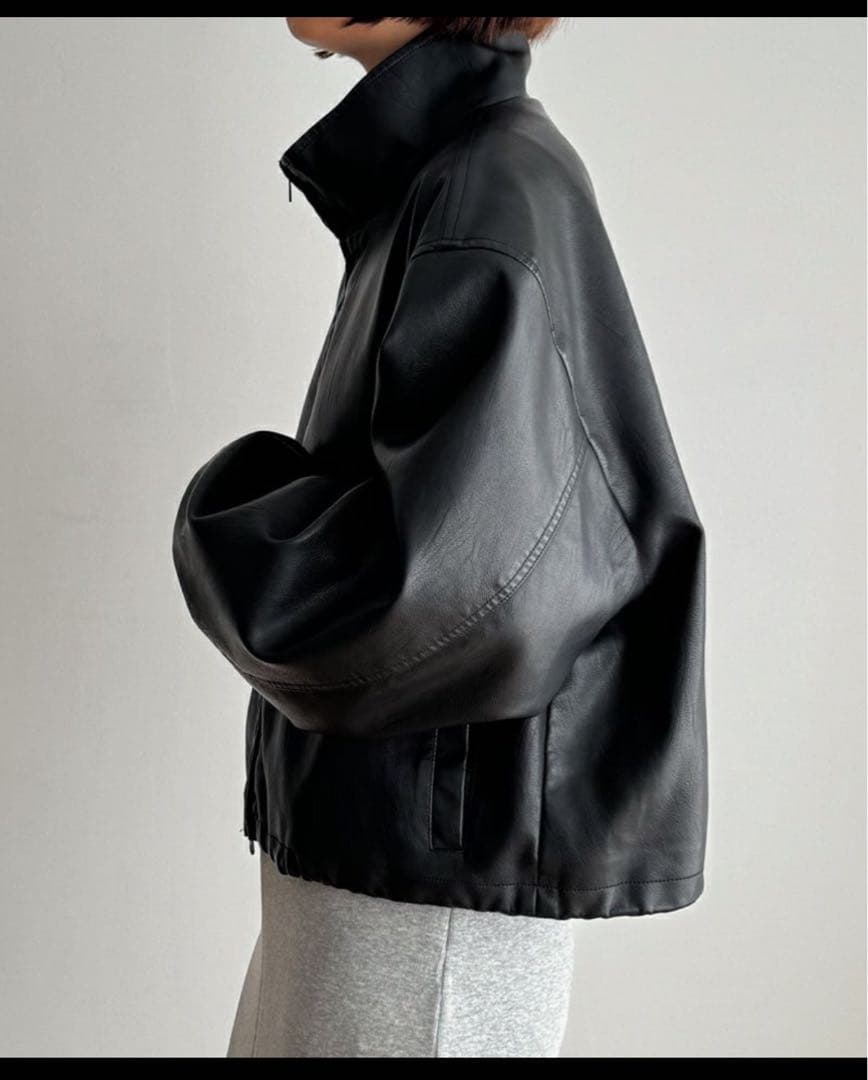 diggity（ディギティ）スタンドカラー合皮ブルゾン - メルカリ