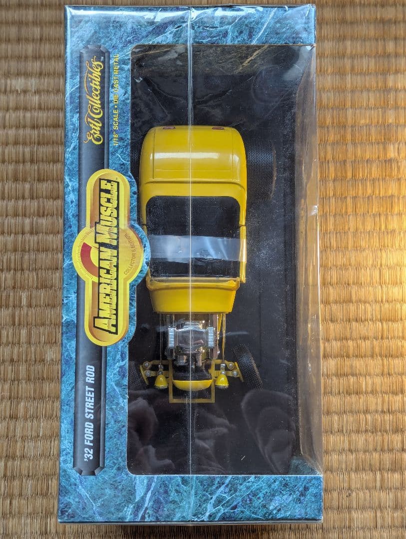 ミニカー [ERTL Collectibles] '32 Ford Street Rod