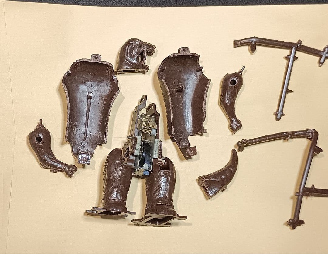 クラウンモデル パチ怪獣 プラモデル 「ラドンガ」箱有説明書有 組立途中 希少！