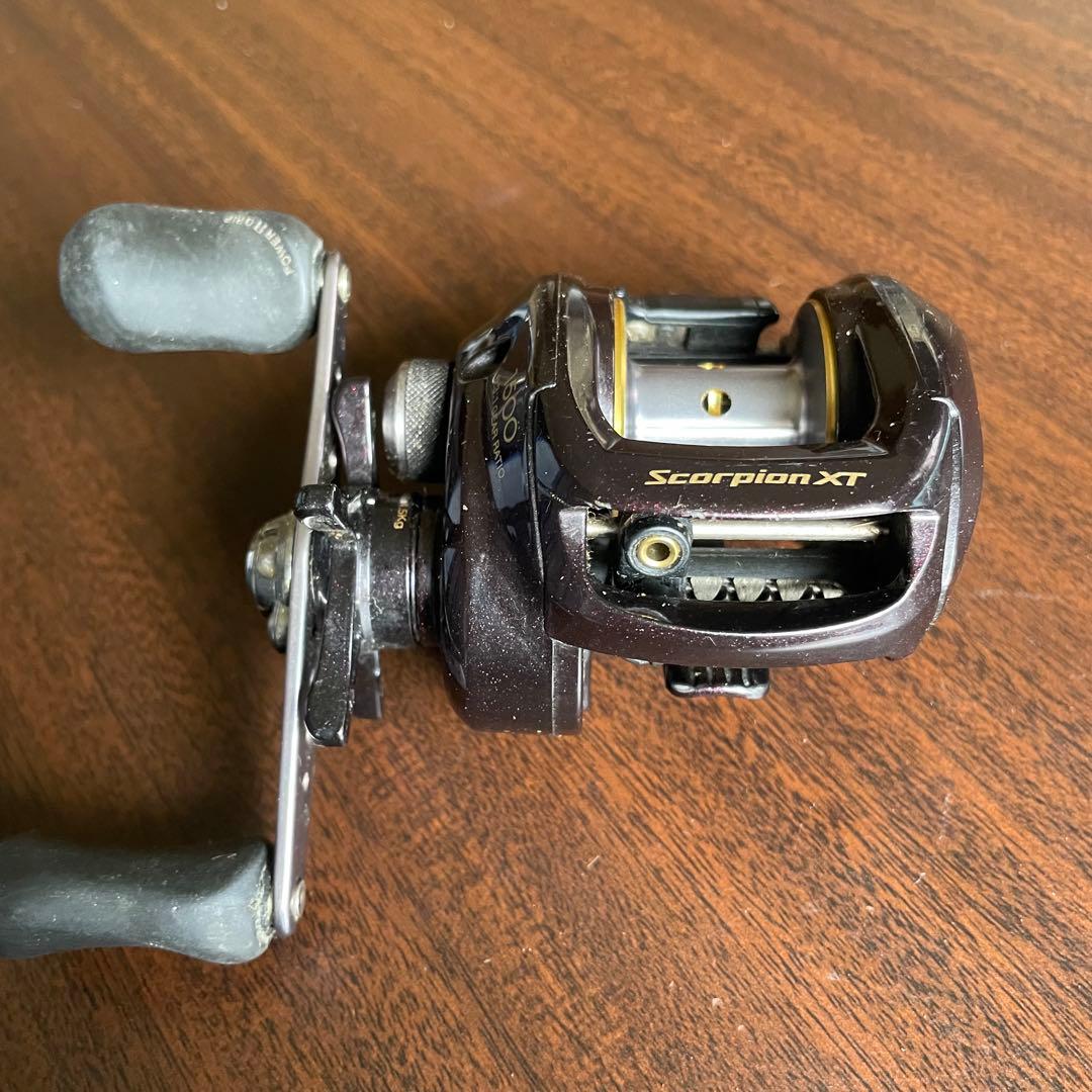 スコーピオンXT Scorpion XT 1500 ベイトリール 右巻き - メルカリ