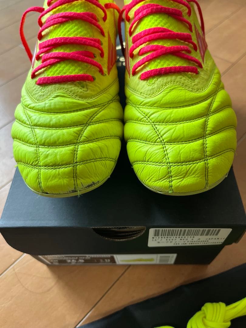 Mizuno モレリアNEO4 β JAPAN 26.5cm