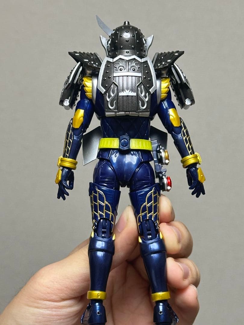 S.H.Figuarts 真骨彫製法 仮面ライダー鎧武 ジンバーレモンアームズ