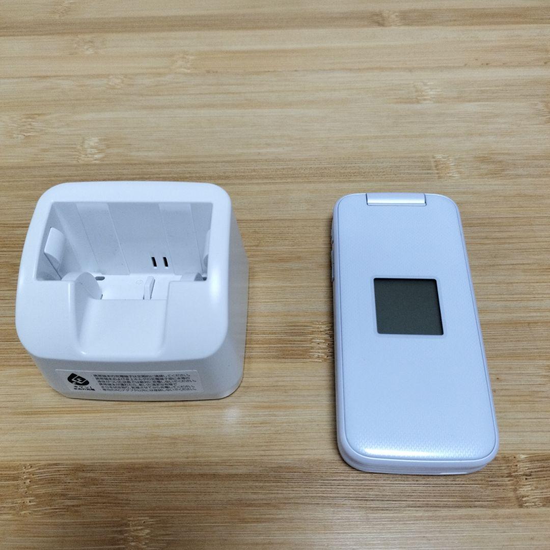 F-01M　らくらくホン　白 富士通 らくらくホン F-01M 価格比較 - 価格.com